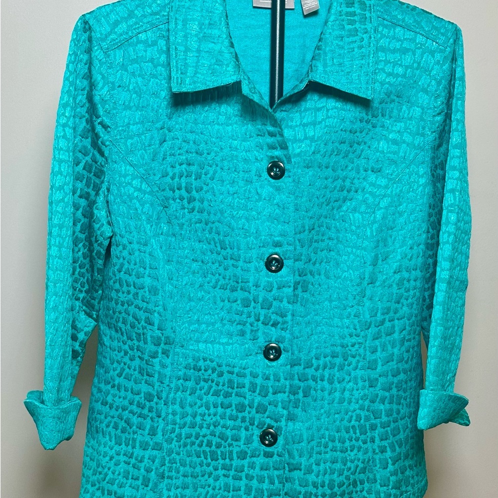 Chico's Vibrant Teal Button Down Shirt Women’s size 2